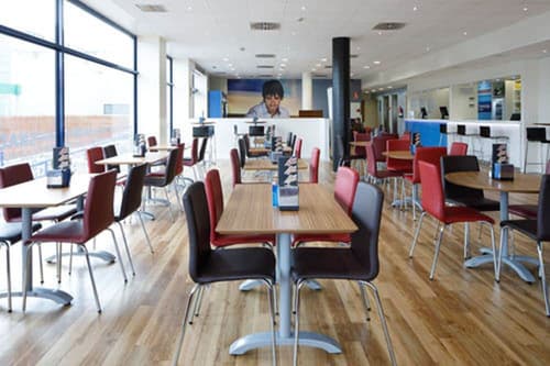 Hotel Travelodge Barcelona Fira, Bar (on property)