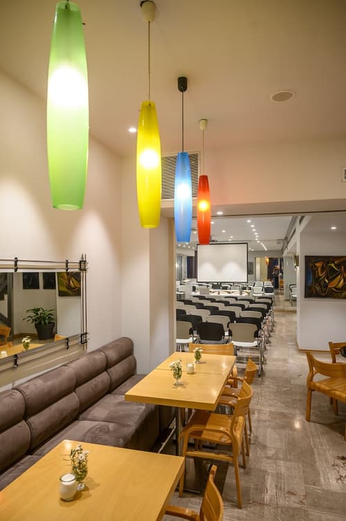 Polis Grand Hotel, Lobby lounge