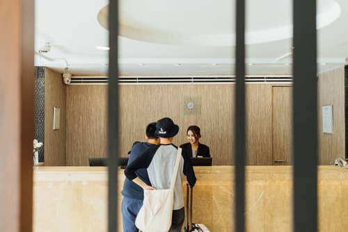 Seasons Siam Hotel, Reception