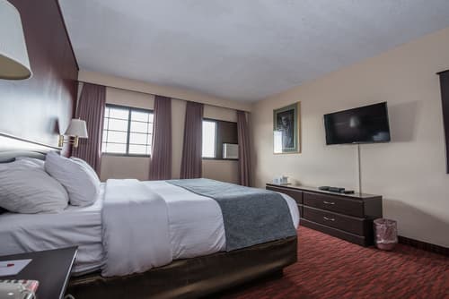 Argyll Plaza Hotel, Room