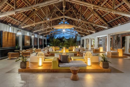 The Ravenala Attitude, Reception