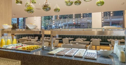 Hotel ILUNION Auditori, Restaurant