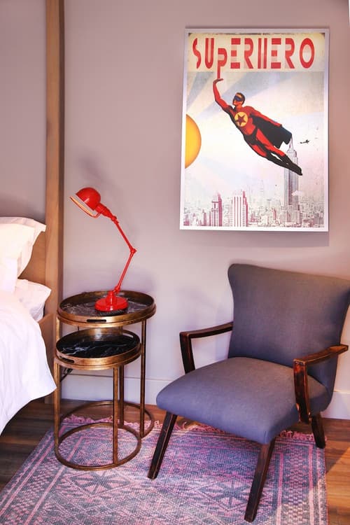 The Grey Hotel, Room