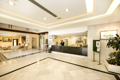 Aparthotel Monarque Sultán