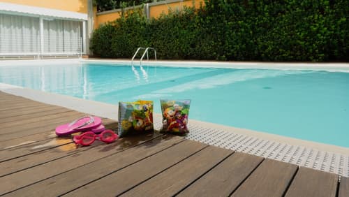 Hotel Mistral 2, Pool