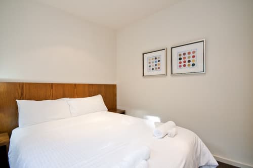 Beacon Point Ocean View Villas, Room