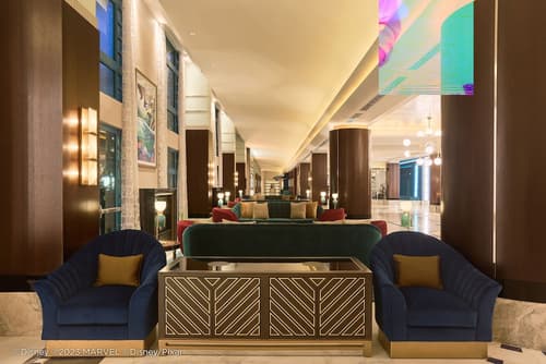 Disney's Hollywood Hotel, Lobby sitting area