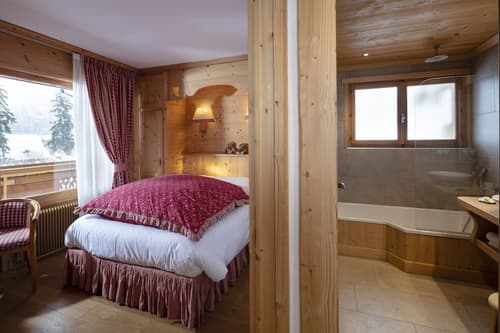Neige et Roc, The Originals Relais, Room