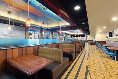 La Quinta Inn and Suites by Wyndham at WaTiki Waterpark