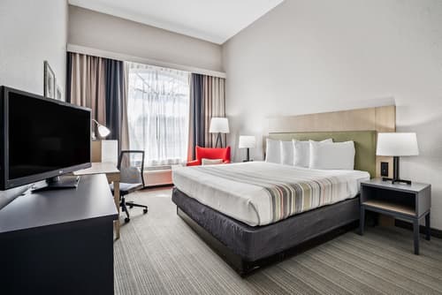 Country Inn & Suites by Radisson, Port Canaveral, FL, Room