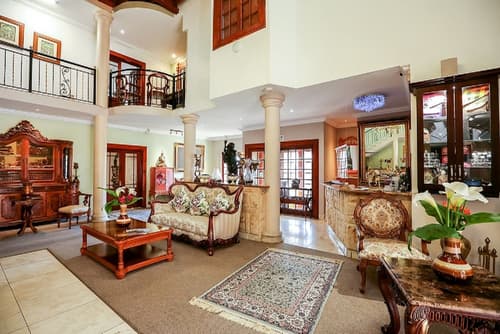 Misty Waves Boutique Hotel, Reception