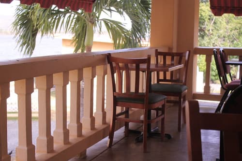 Parador Guánica 1929, Restaurant