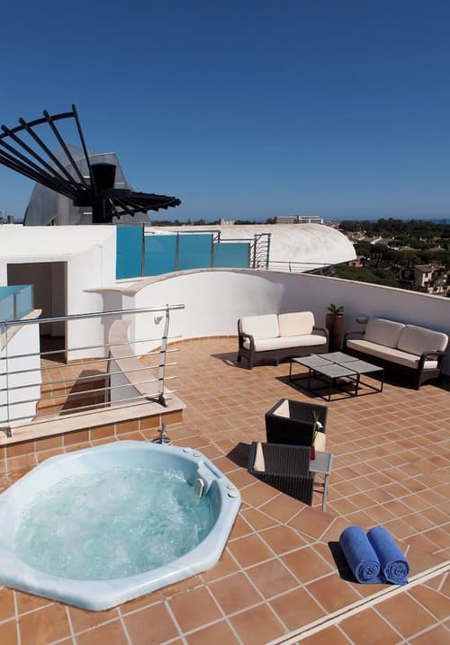 Senator Banús Adults Recomended