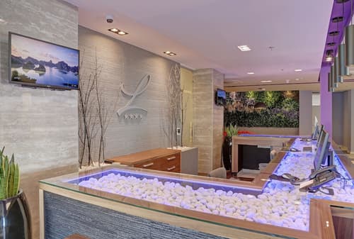 Hotel Lero, Reception