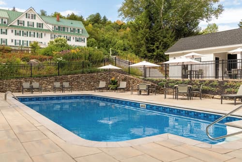 Eagle Mountain House & Golf Club, Outdoor pool