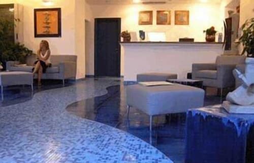 Bue Marino Hotel & Rooftop Bar, Lobby