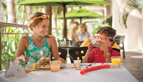 Embassy Suites by Hilton Waikiki Beach Walk