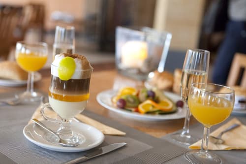 Regency Country Club, Apartments Suites