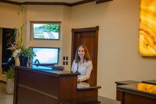 Hotel Lomas del Volcán, Reception
