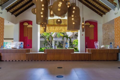 Caribe Deluxe Princess - All Inclusive, Reception