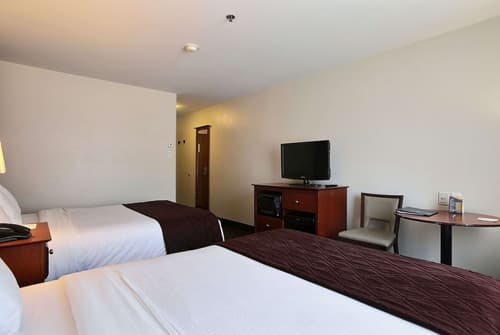 Super 8 by Wyndham Trois-Rivieres, Room