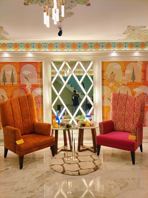 Hotel Sarang Palace, Lobby