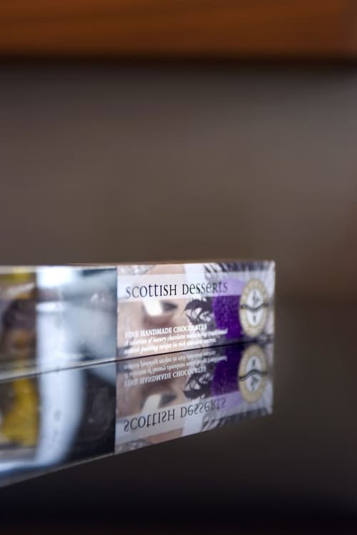 Ten Hill Place, Room