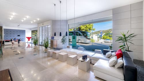 Hotel Uvala, Reception