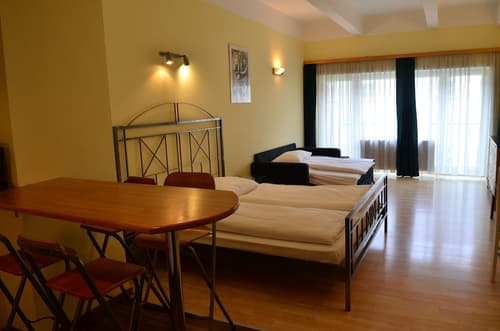 Hotel Pension Excellence, Living room