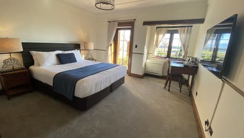 Grand Arden Monaco Nelson, Room