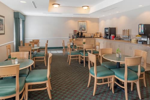La Quinta Inn and Suites Fort Myers I-75