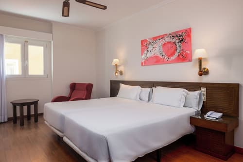Senator Cadiz Hotel