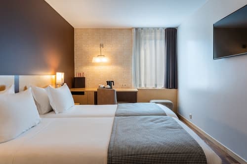 HF Fénix Urban, Room