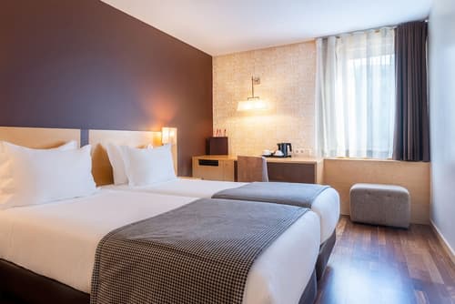 HF Fénix Urban, Room