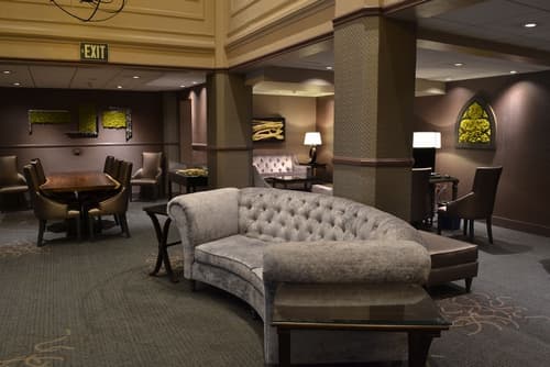 The Sofia Hotel, Interior entrance