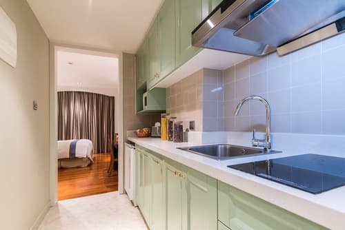 Green Court Residence City Center Shanghai, Room