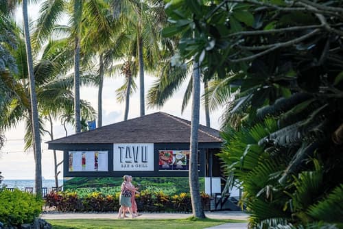 DoubleTree Resort by Hilton Hotel Fiji - Sonaisali Island, Bar (on property)