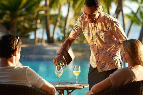 DoubleTree Resort by Hilton Hotel Fiji - Sonaisali Island, Pool