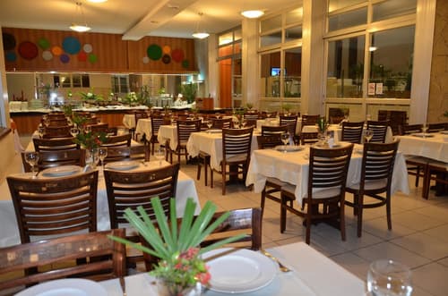 Arituba Park Hotel, Restaurant