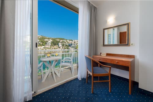 Hotel Vis, Room