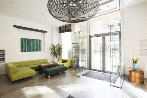 Atrium Hotel by Mellow Mood Hotels, Lobby sitting area