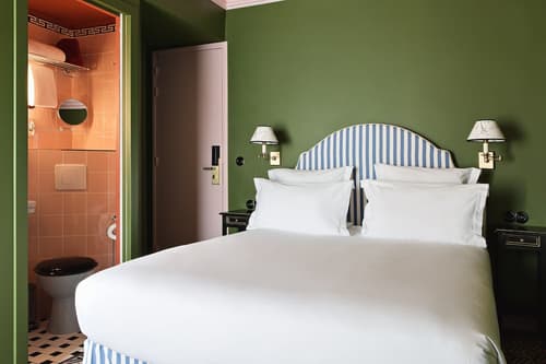 Hôtel Les Deux Gares & Spa, Room