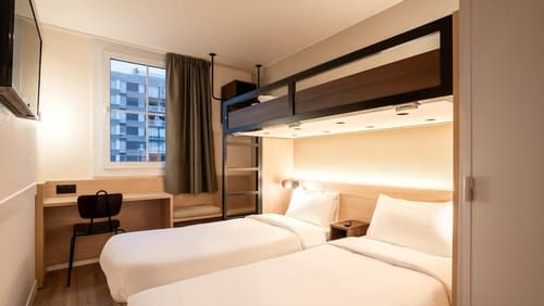 Kyriad ECO - Suresnes - La Défense