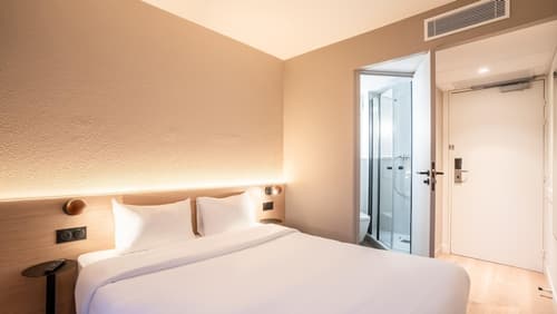 Kyriad ECO - Suresnes - La Défense