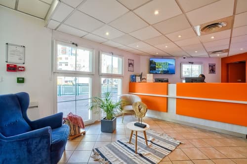 Kyriad ECO - Suresnes - La Défense