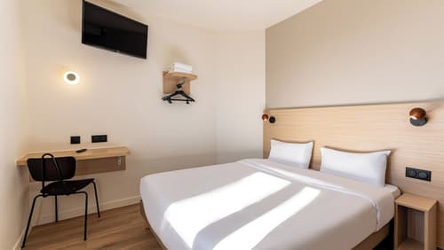 Kyriad ECO - Montreuil