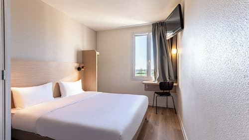 Kyriad ECO - Montreuil