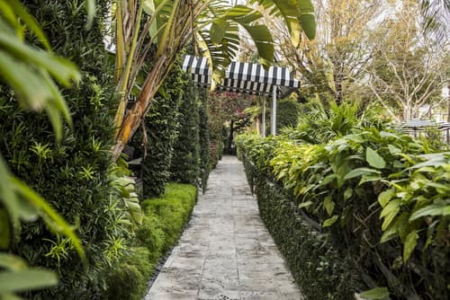 Angler’s Hotel – Miami Beach, Exterior