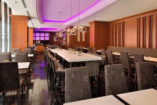 Residence Inn by Marriott Toronto Downtown / Entertainment District