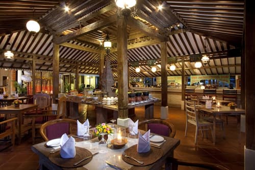 Keraton Jimbaran Beach Resort, Breakfast area